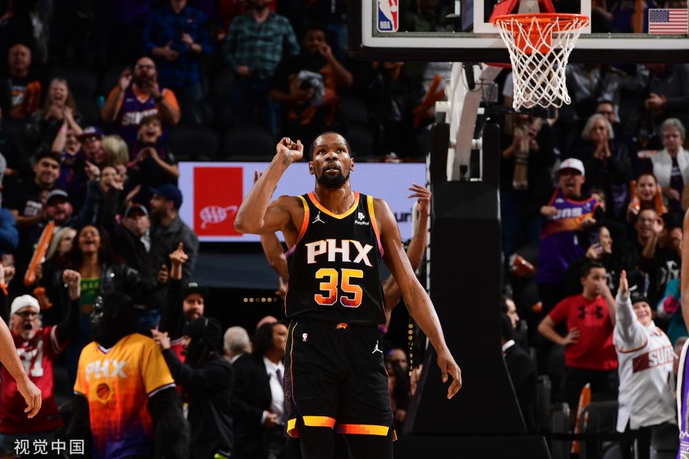 后防线的站 后防线的站